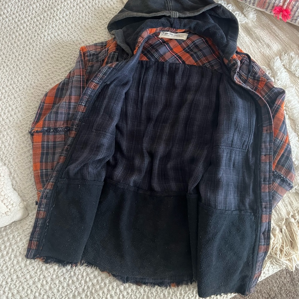 We the Free Calico Basin Plaid Flannel Distressed Hooded Jacket Shacket XS - Picture 9 of 16